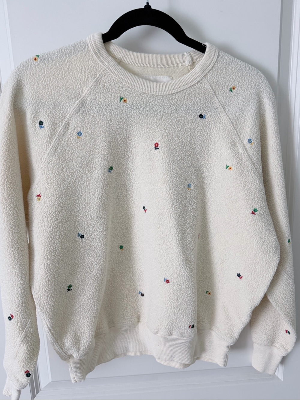 The GREAT. Sherpa College Embroidered Fleece Sweatshirt